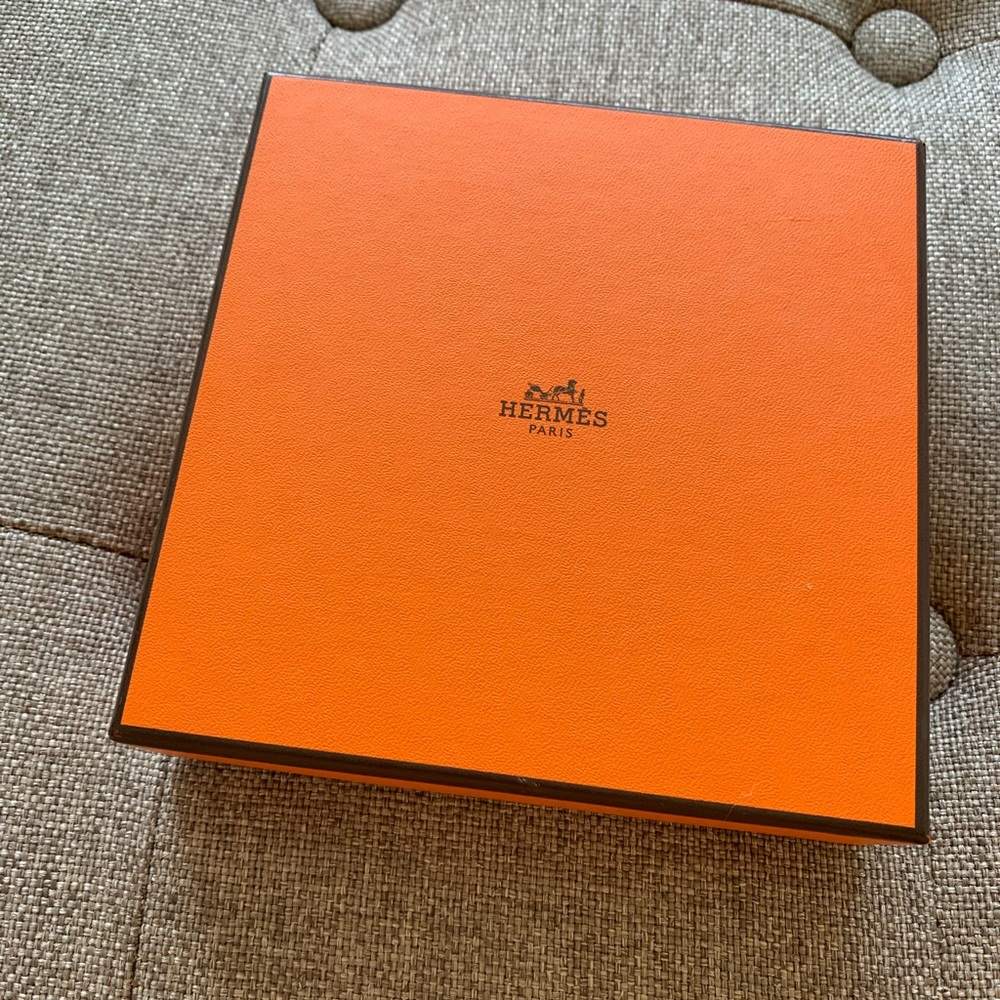 Hermès Box
